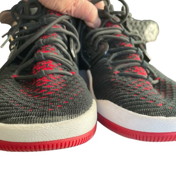 Men's JORDAN AIR DNA LX AO2649-023 Black Mesh and Red Basketball Sneakers EUC - Picture 4 of 10